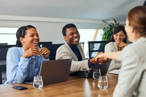 What Jobs Can I Get With a Public Management Diploma?